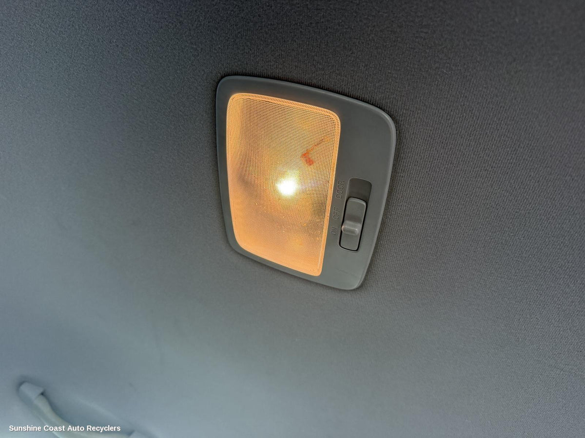 2004-2010 Kia Sportage Courtesy Light