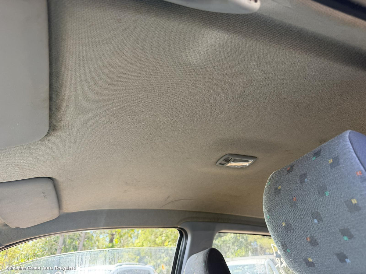 2002-2005 Hyundai Getz Hoodlining