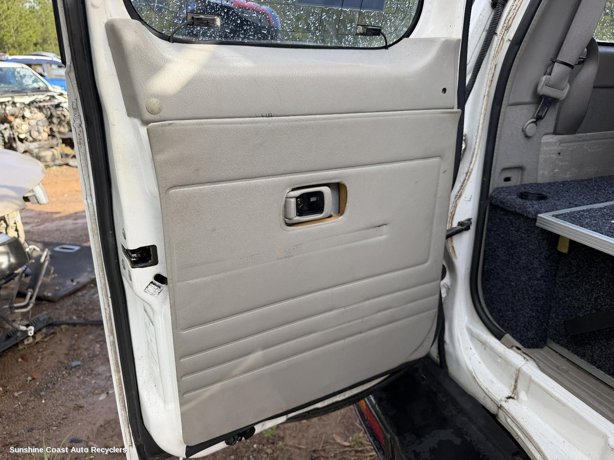 1997-2017 Nissan Patrol Door Trim