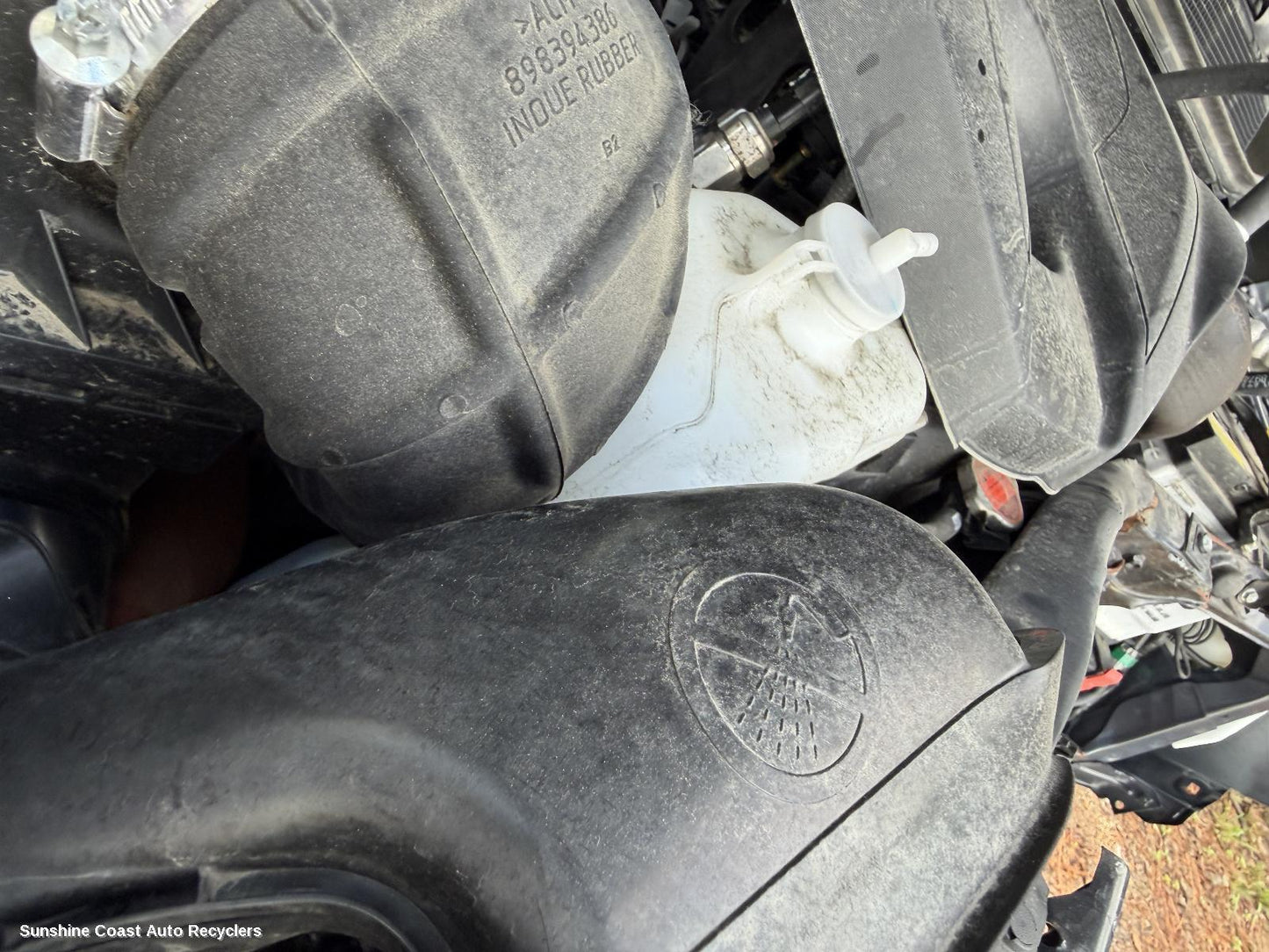 2020-2026 Mazda Bt50 Overflow Bottle