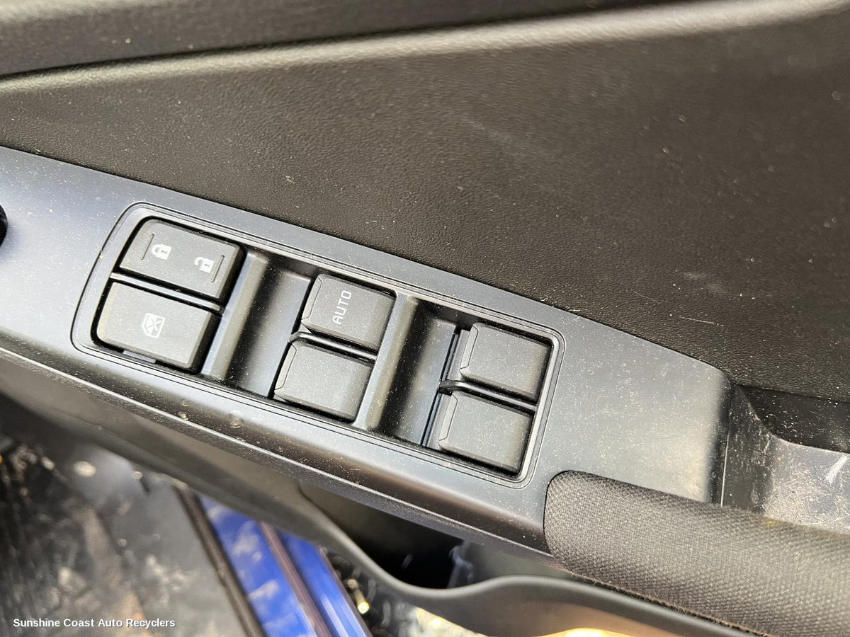2020-2025 Isuzu Dmax Pwr Dr Wind Switch