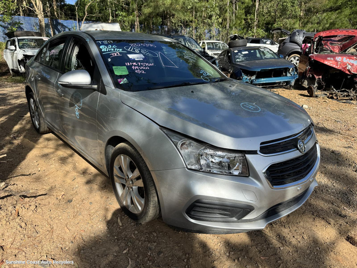 2015-2017 Holden Cruze Right Headlamp