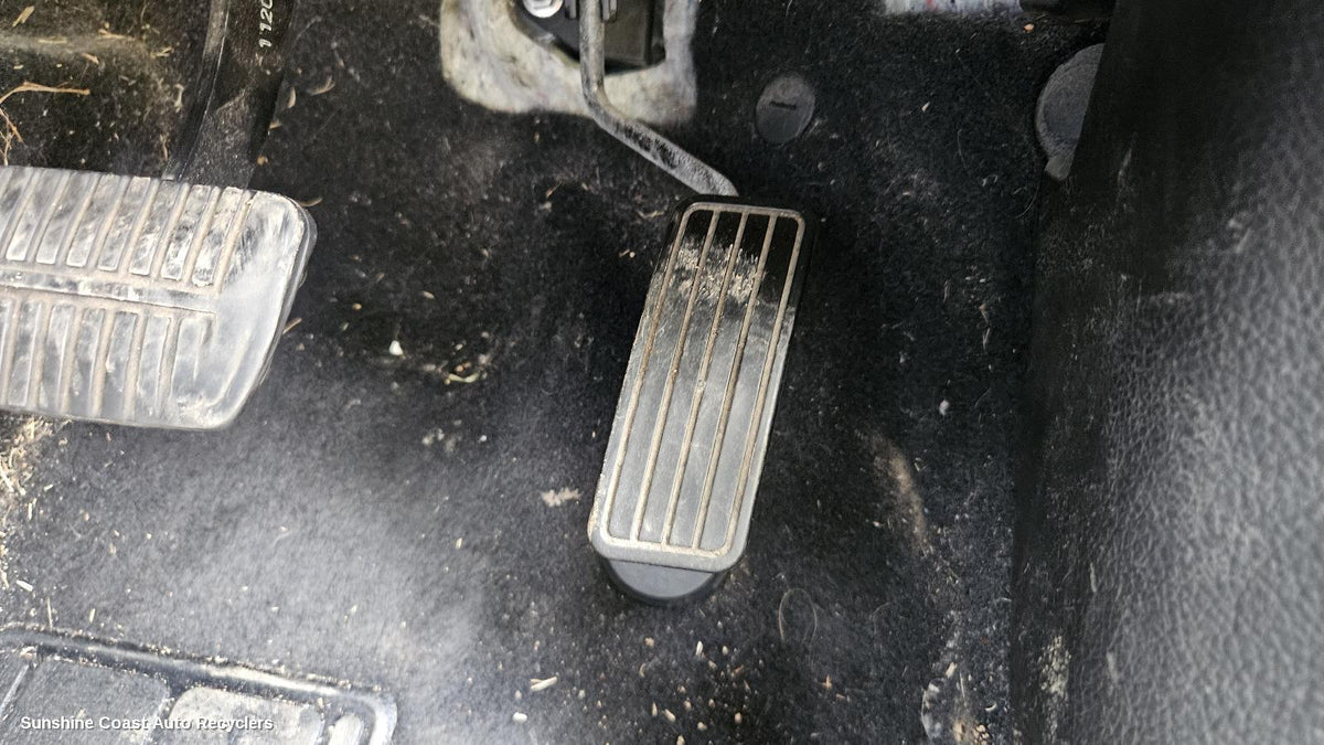 2009-2014 Subaru Liberty Pedal Assembly