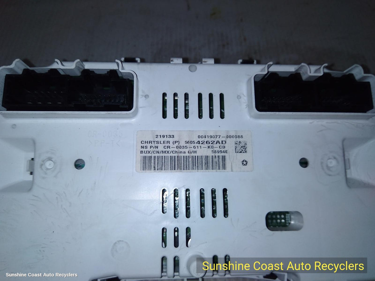 2011-2016 Jeep Patriot Instrument Cluster