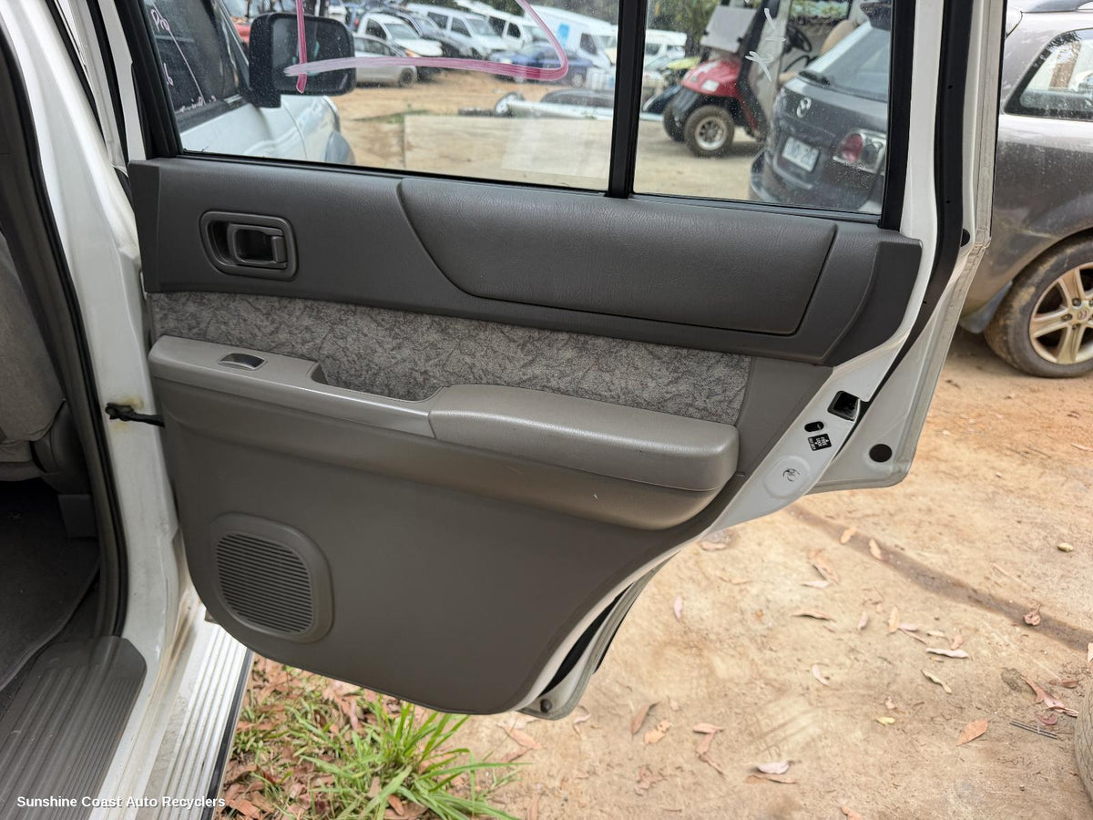 1997-2001 Nissan Patrol Door Trim
