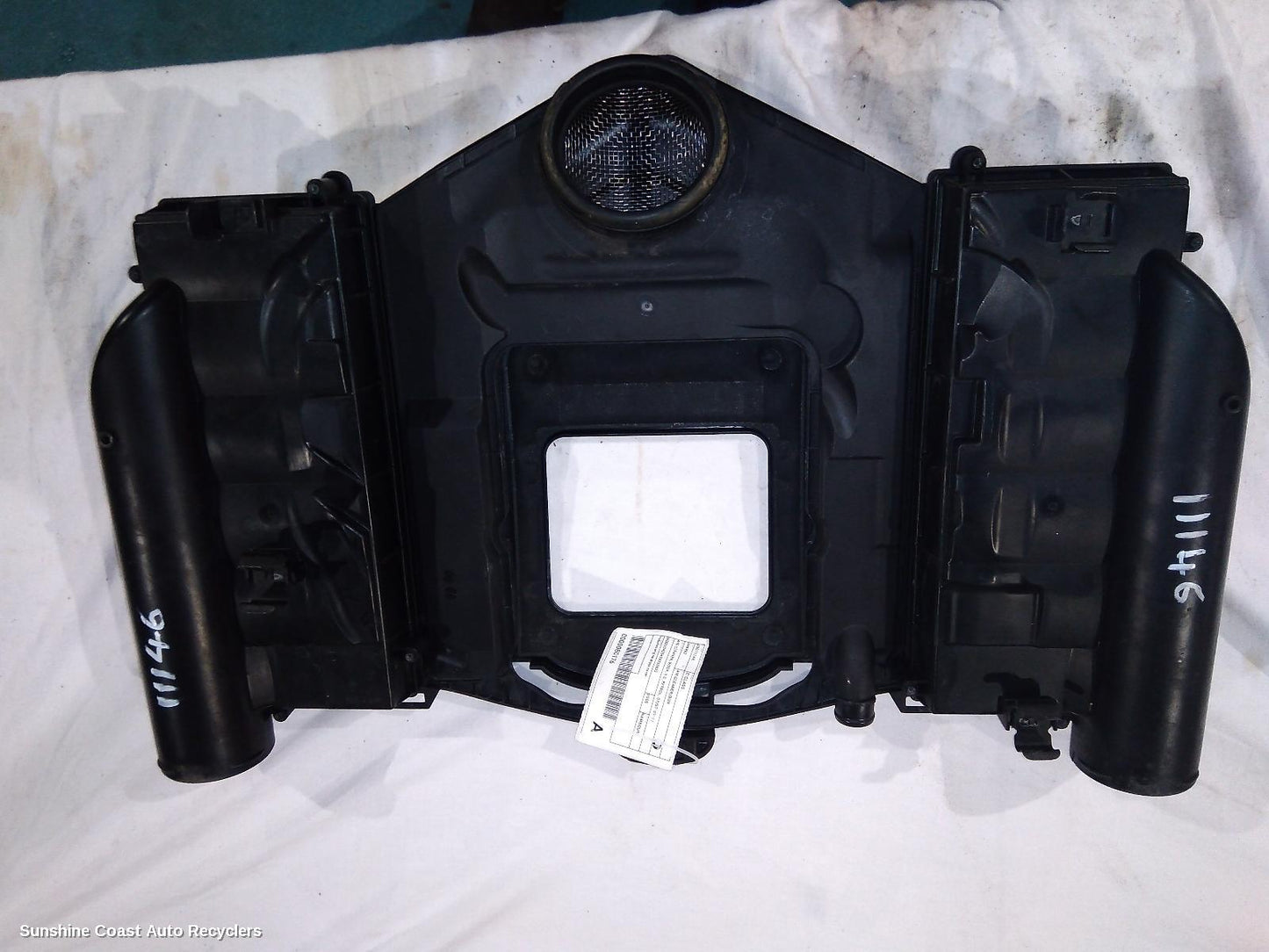 2008 Mercedes C Class Air Cleaner Box