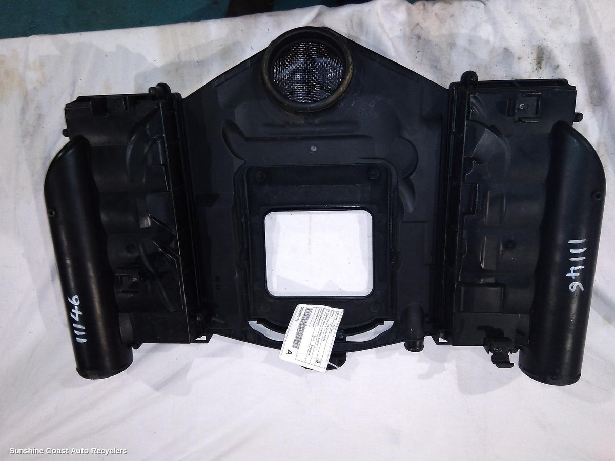2007-2011 Mercedes C Class Air Cleaner Box