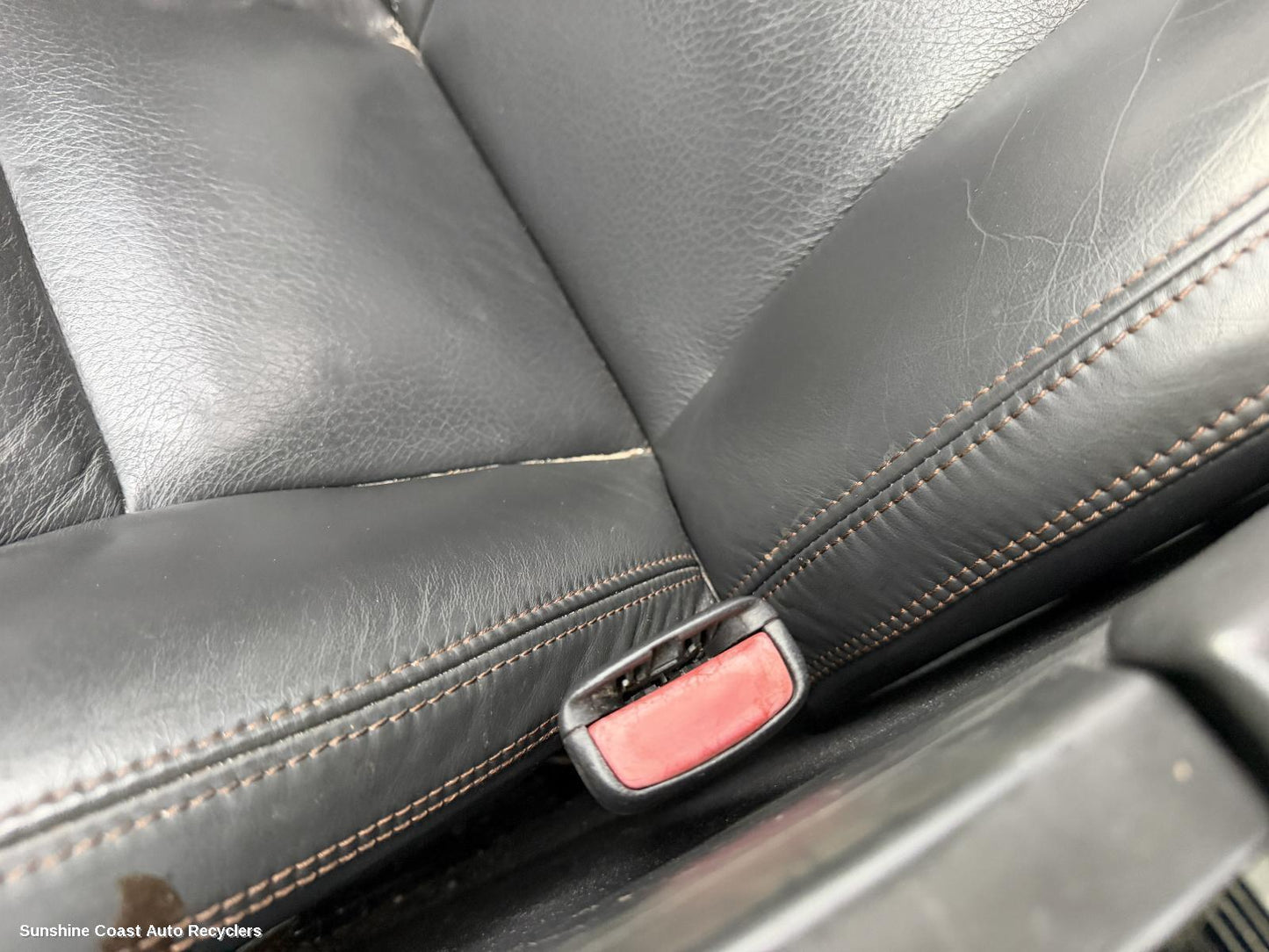 2009-2017 Volvo Xc60 Seatbelt Stalk