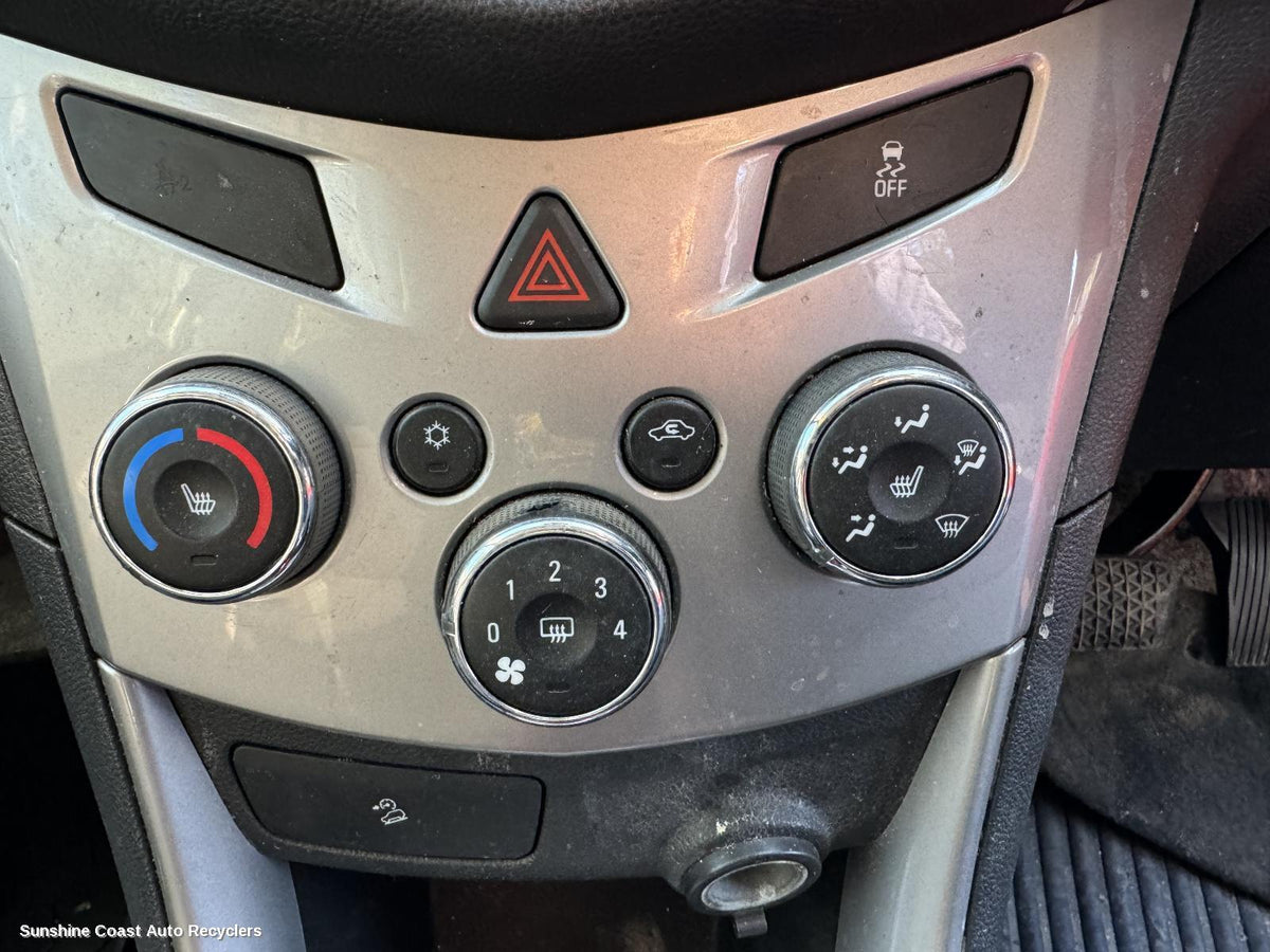 2013-2020 Holden Trax Heater Ac Controls