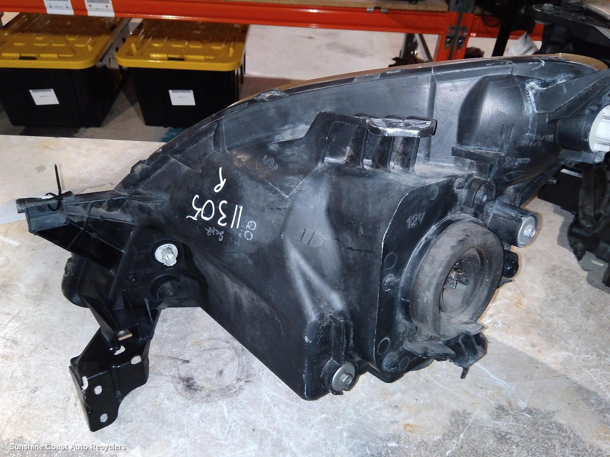 2001-2007 Honda Crv Right Headlamp