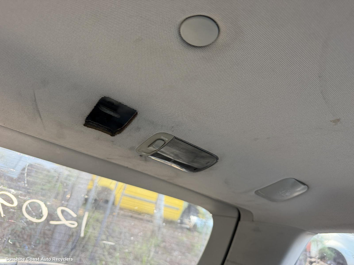 2003-2009 Subaru Outback Courtesy Light