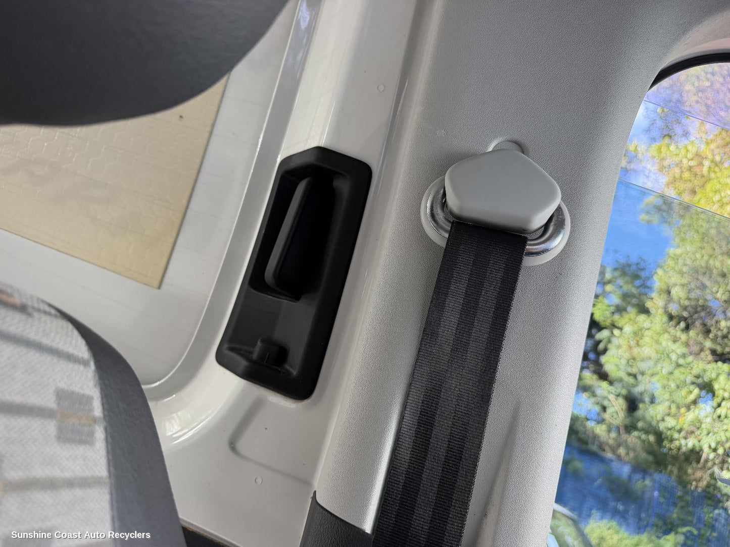 2010-2015 Volkswagen Caddy Door Handle