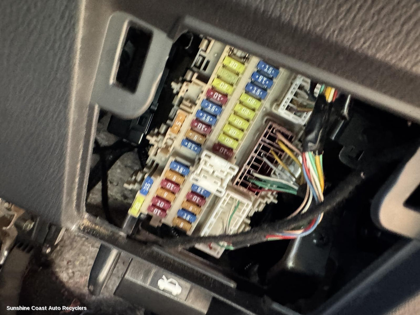 2014 Nissan Pathfinder Fuse Box