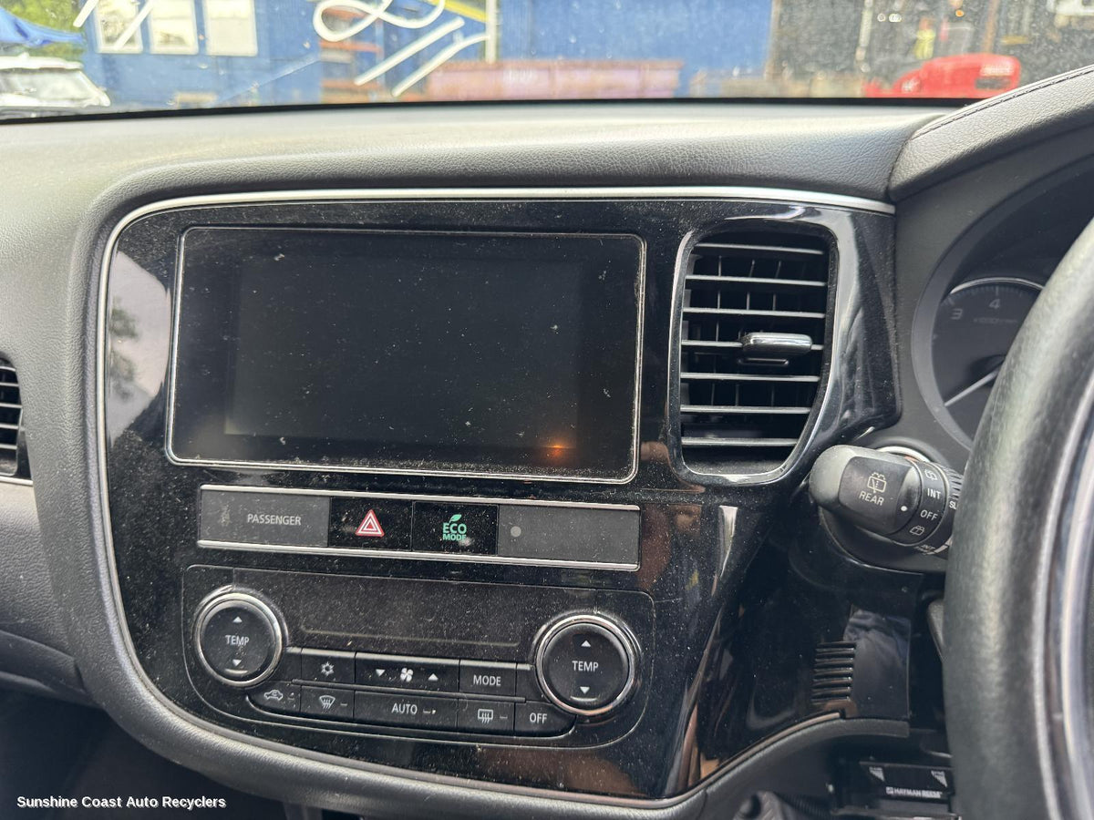 2016-2020 Mitsubishi Outlander Radio Cd Dvd Sat Tv