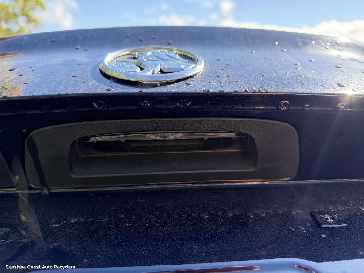 2017-2020 Holden Astra Tailgate Handle