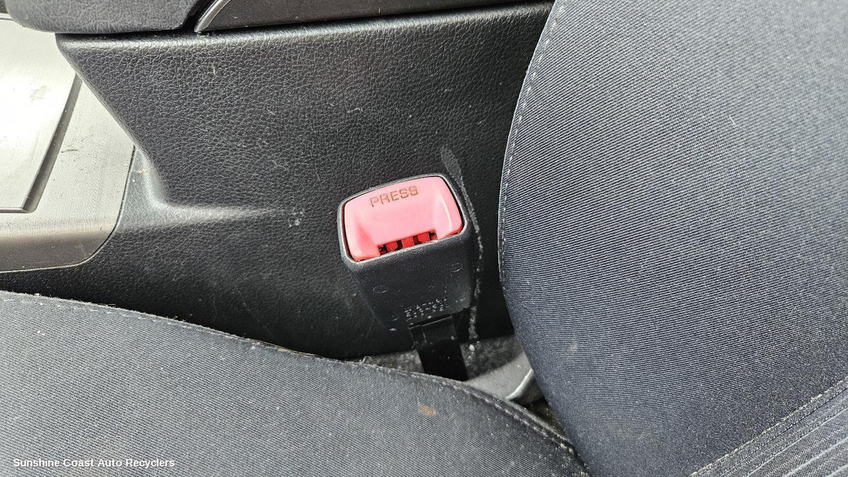 2009-2014 Subaru Liberty Seatbelt Stalk