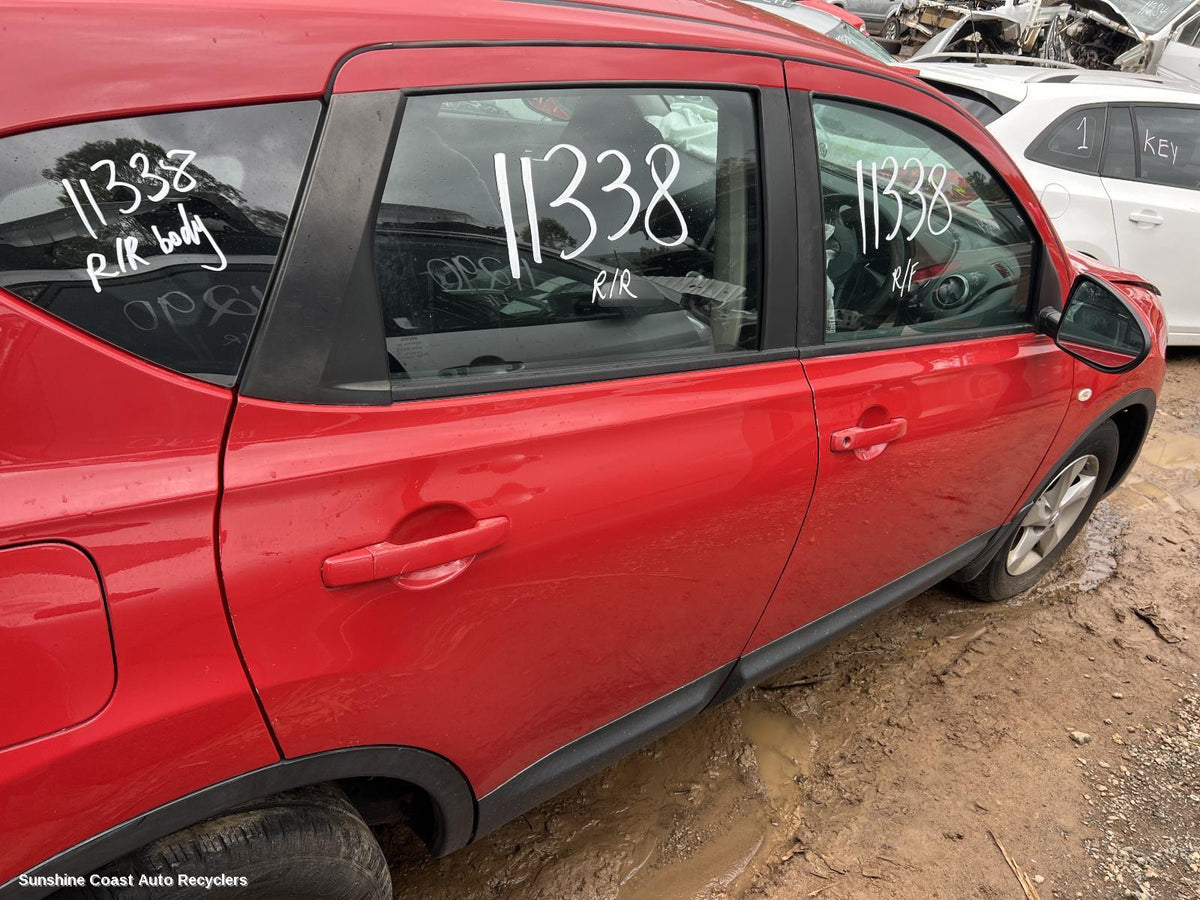 2007-2014 Nissan Dualis Right Rear Door Sliding