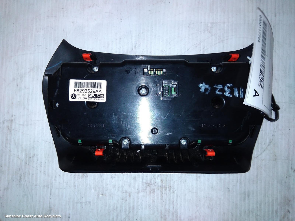 2014-2022 Jeep Cherokee Heater Ac Controls