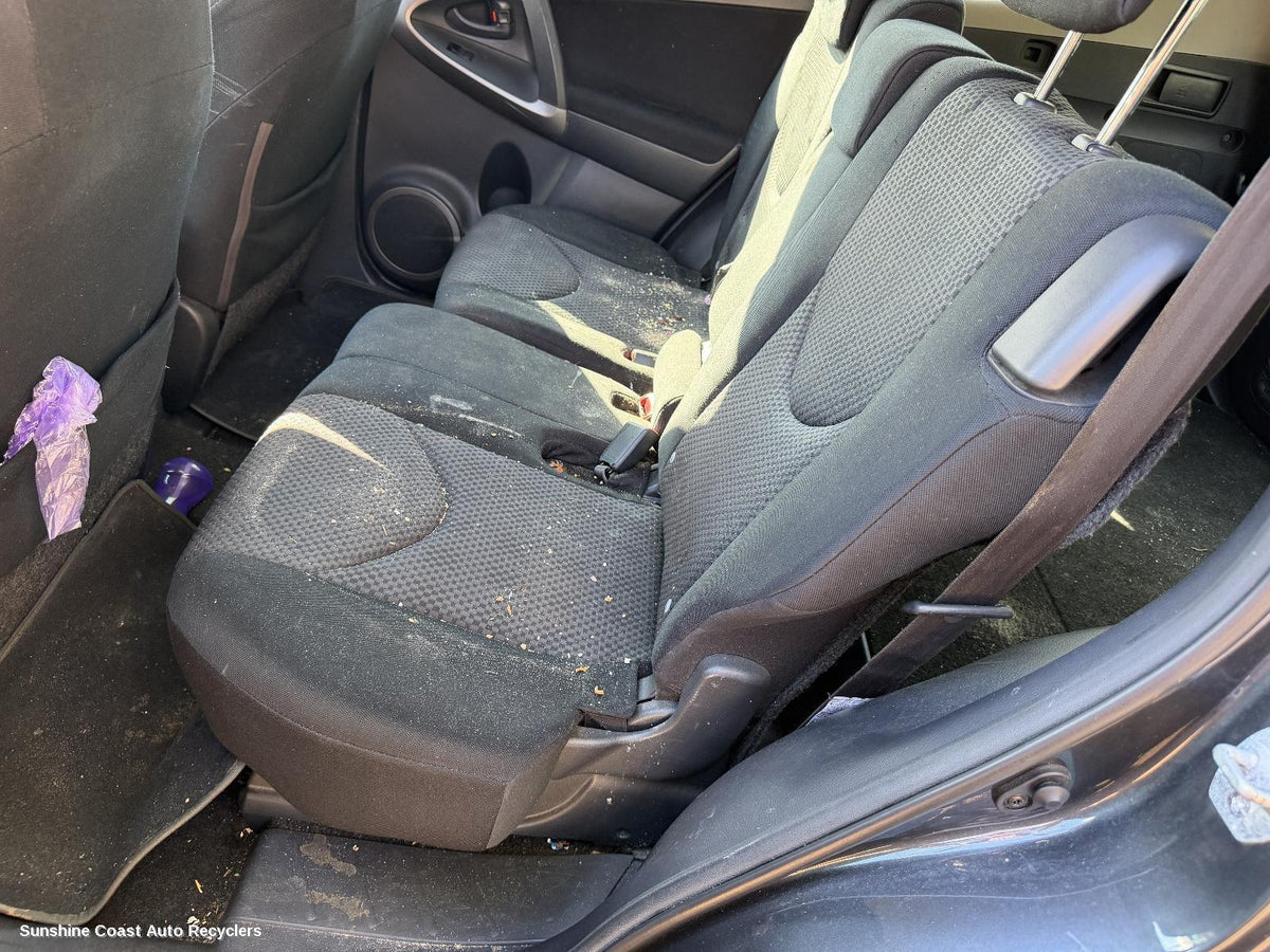 2005-2012 Toyota Rav4 2nd Seat Rear Seat