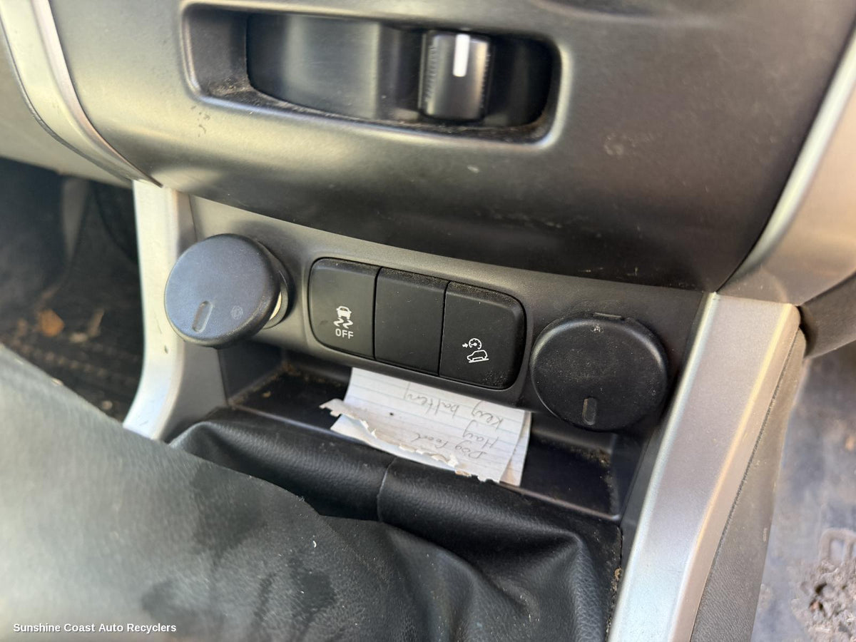 2012-2020 Holden Colorado Misc Switch Relay