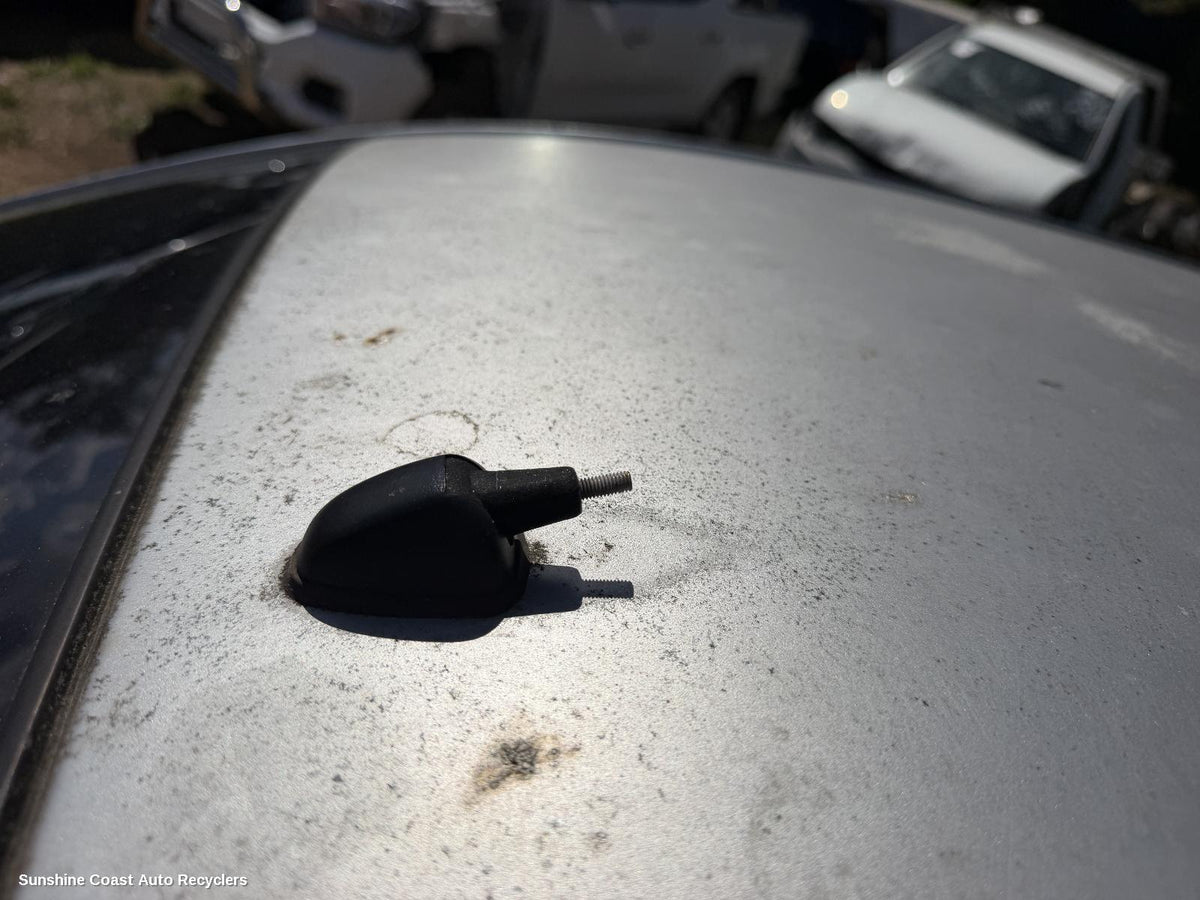 2002-2005 Hyundai Getz Antenna