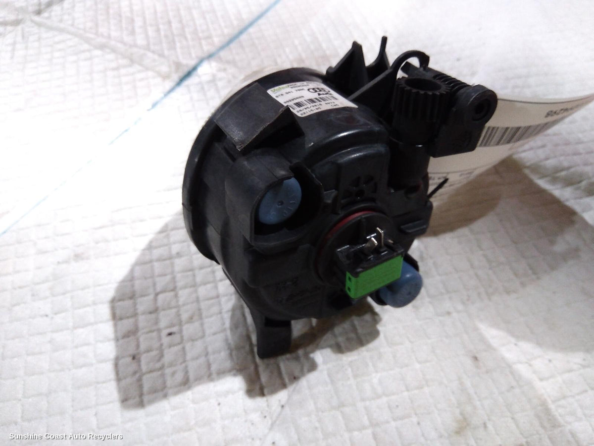 2010-2015 Audi A1 Right Indicator Fog Side