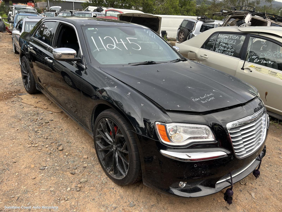 2011-2021 Chrysler 300c Right Guard