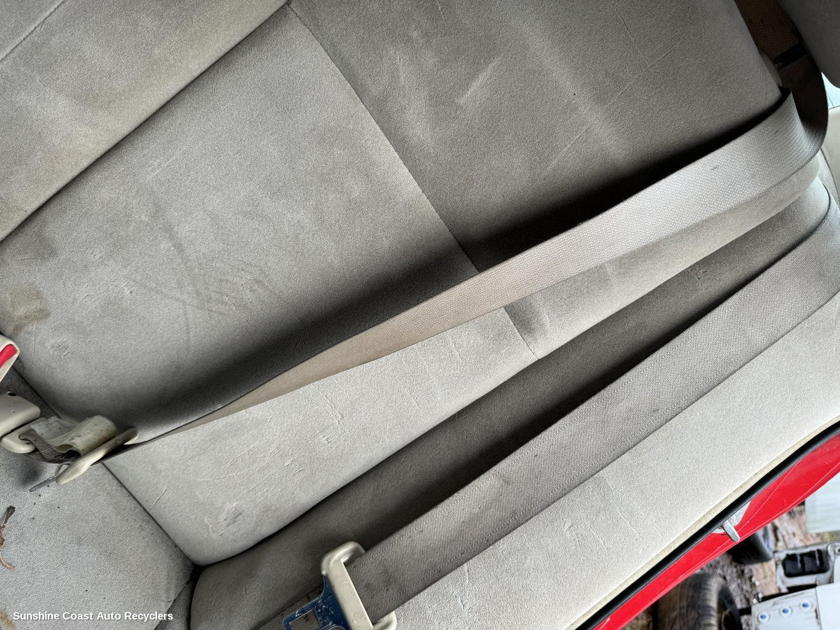 2001-2007 Toyota Corolla Seatbelt Stalk