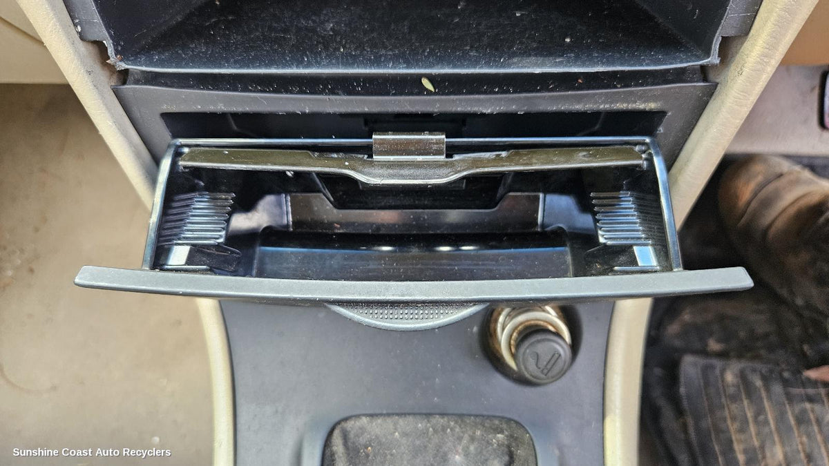 2001-2007 Toyota Corolla Ashtray