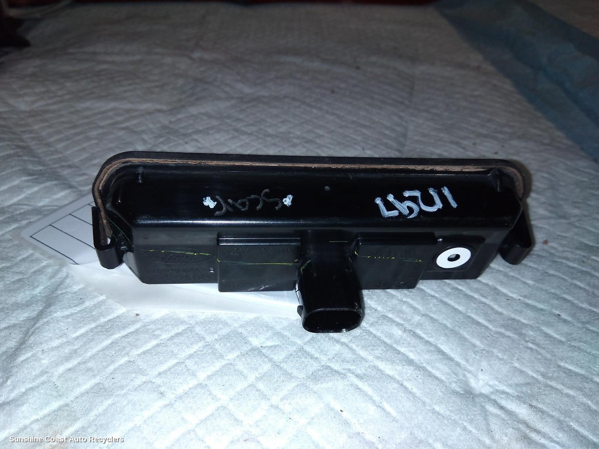 2011-2015 Ford Focus Tailgate Handle