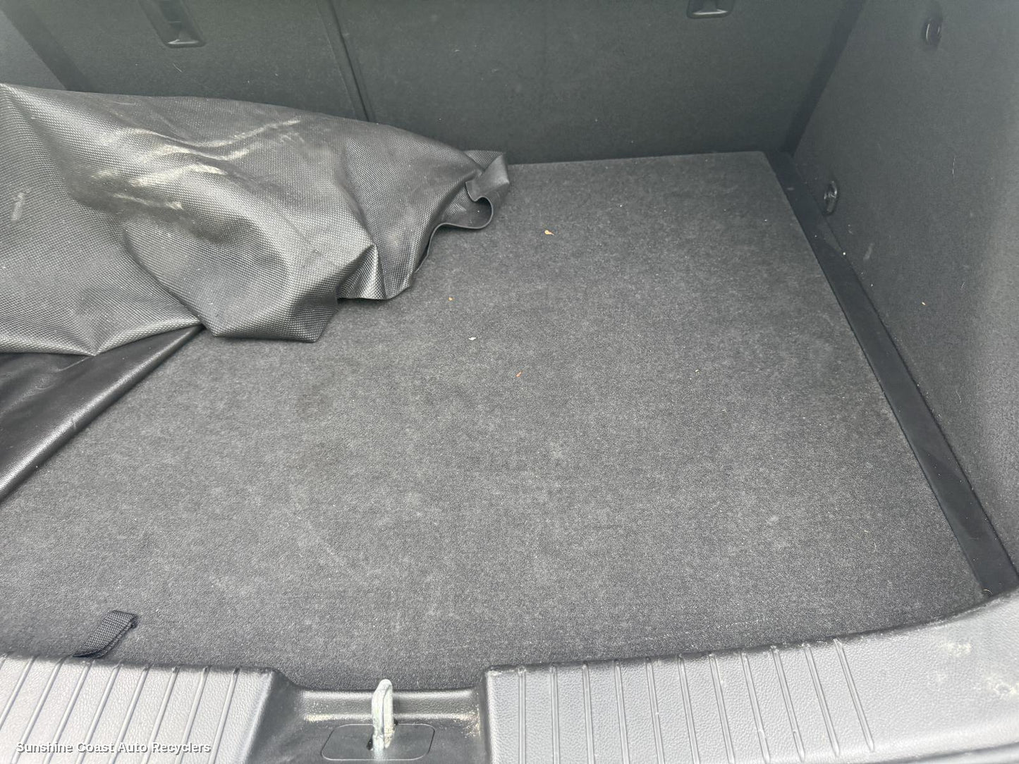 2012 Holden Cruze Floor Mats