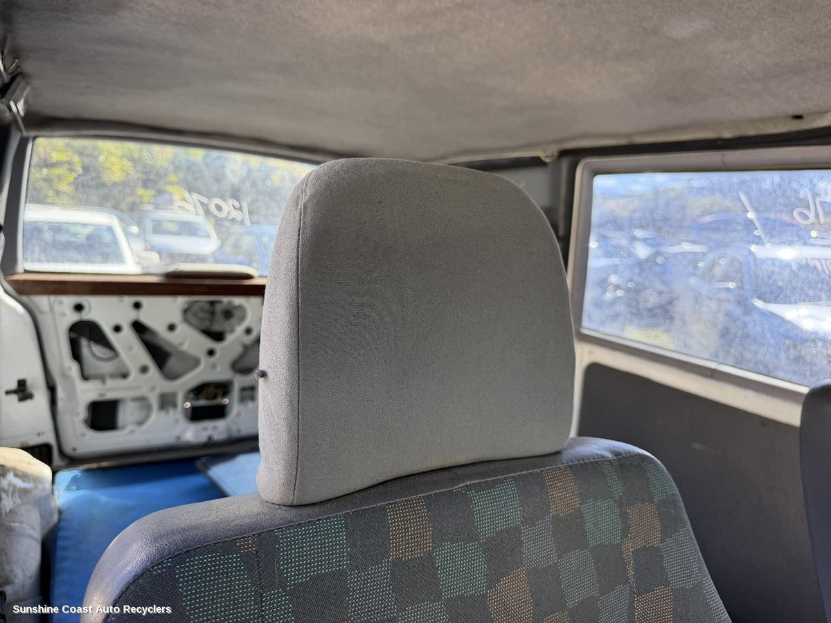 1998-2004 Mercedes Vito Headrest