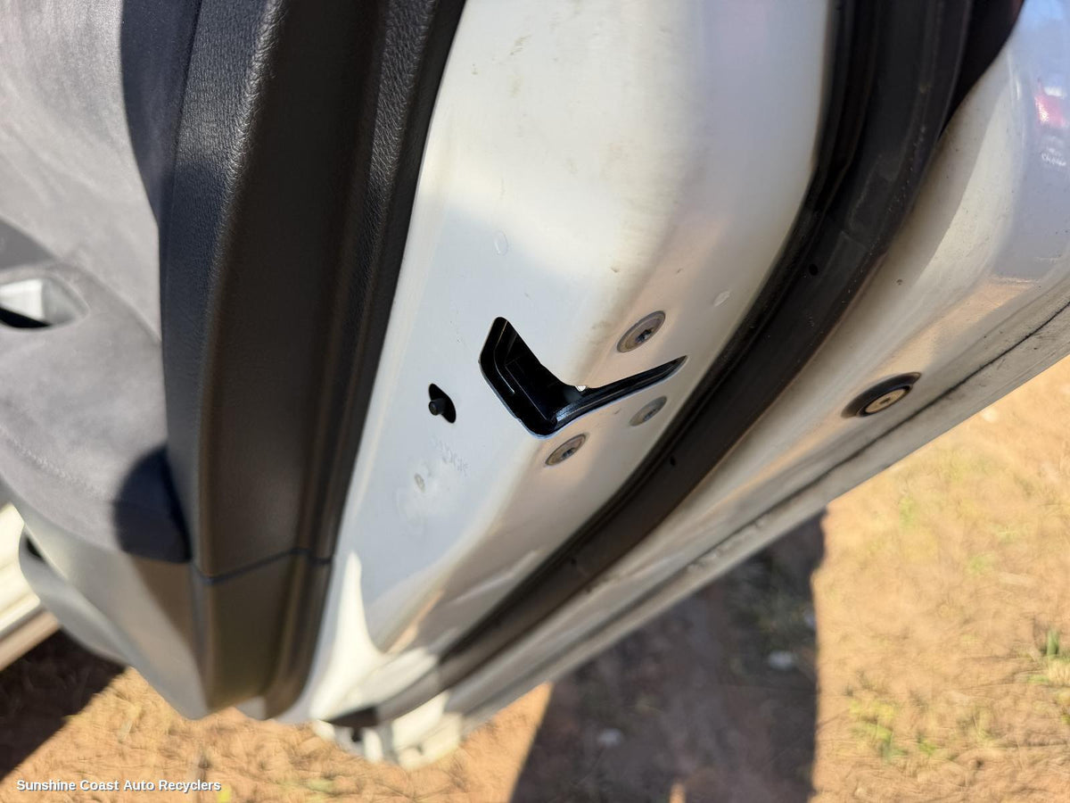 2012-2017 Nissan Pulsar Door Boot Gate Lock