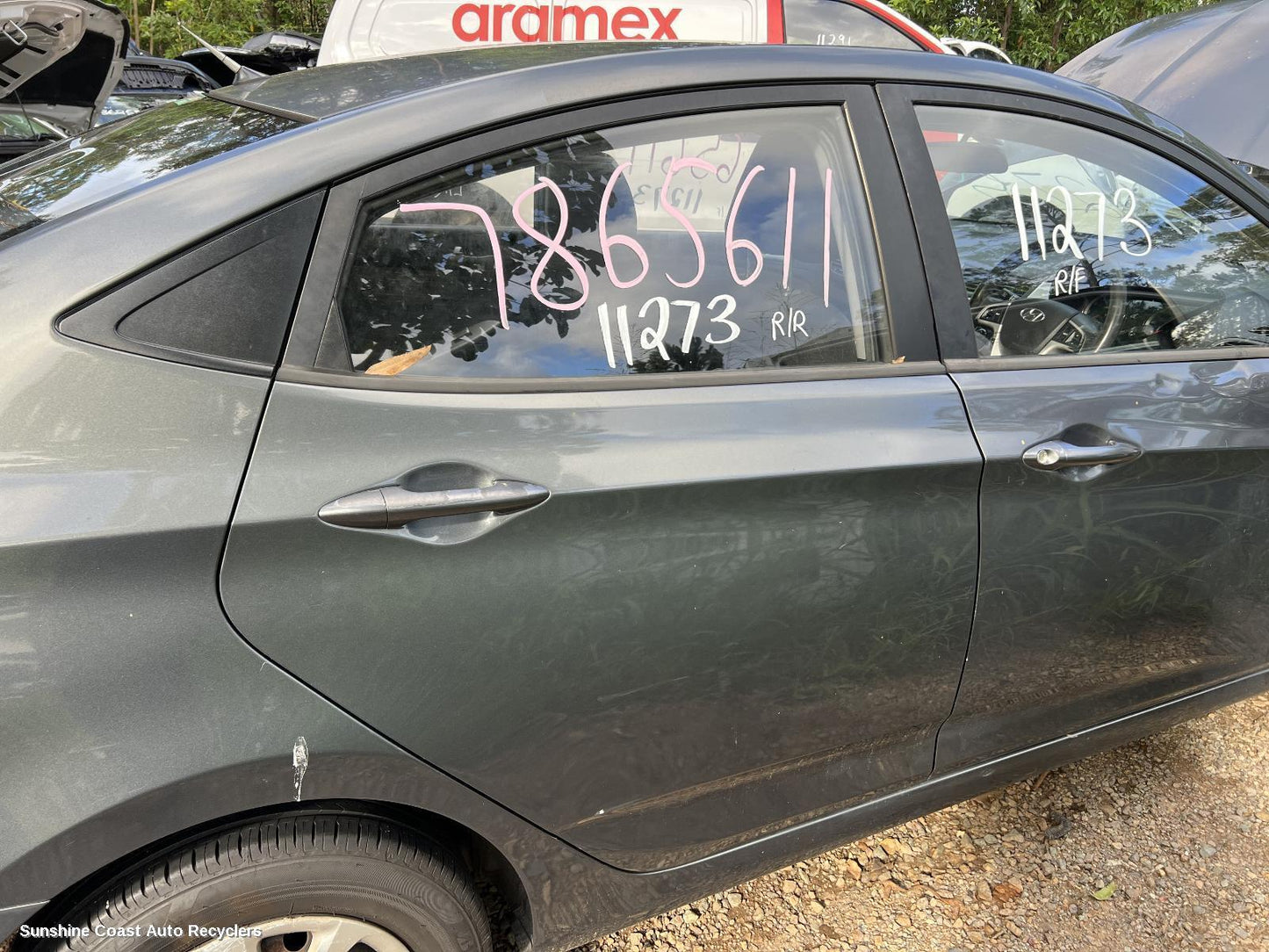 2012 Hyundai Accent Right Rear Door Sliding