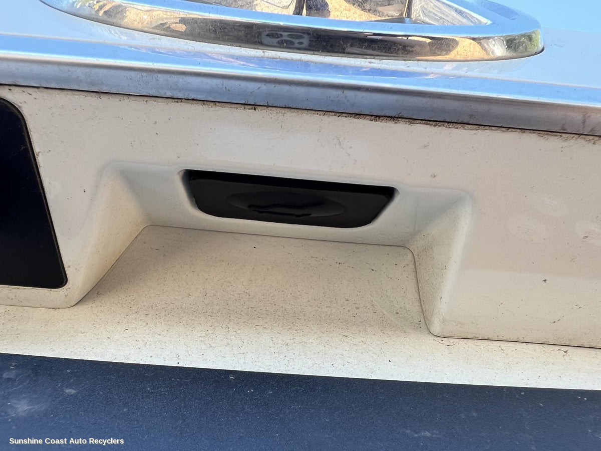 2017-2026 Ldv D90 Tailgate Handle