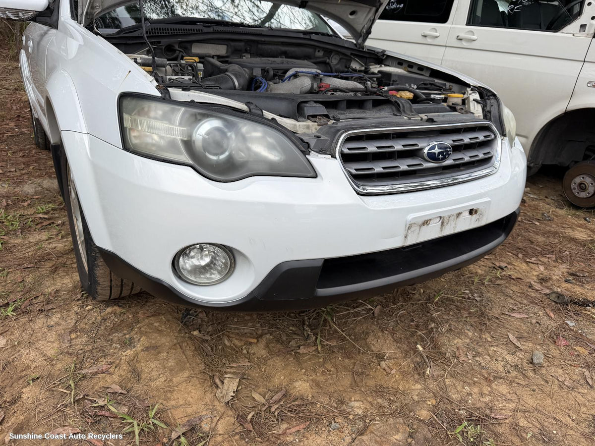 2003-2006 Subaru Outback Front Bumper