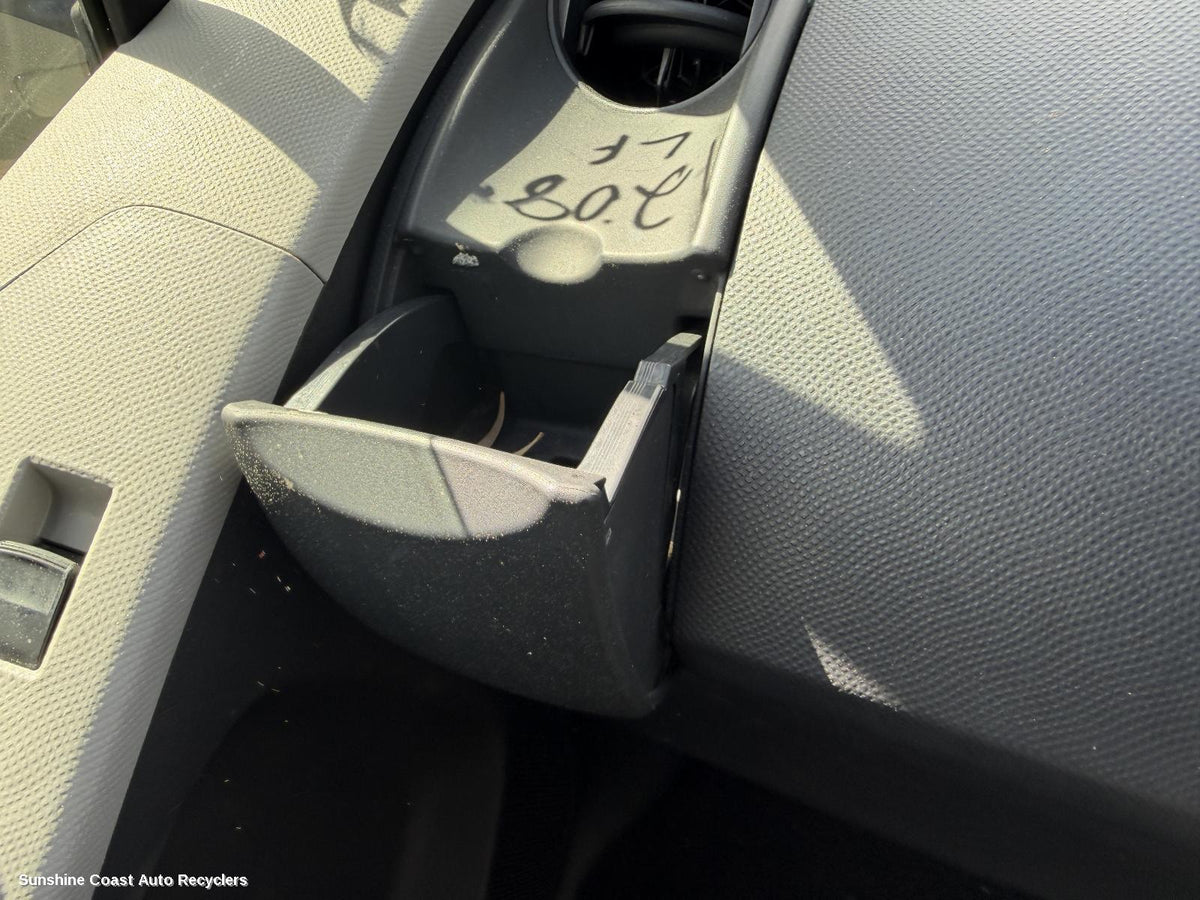2005-2016 Toyota Yaris Glove Box