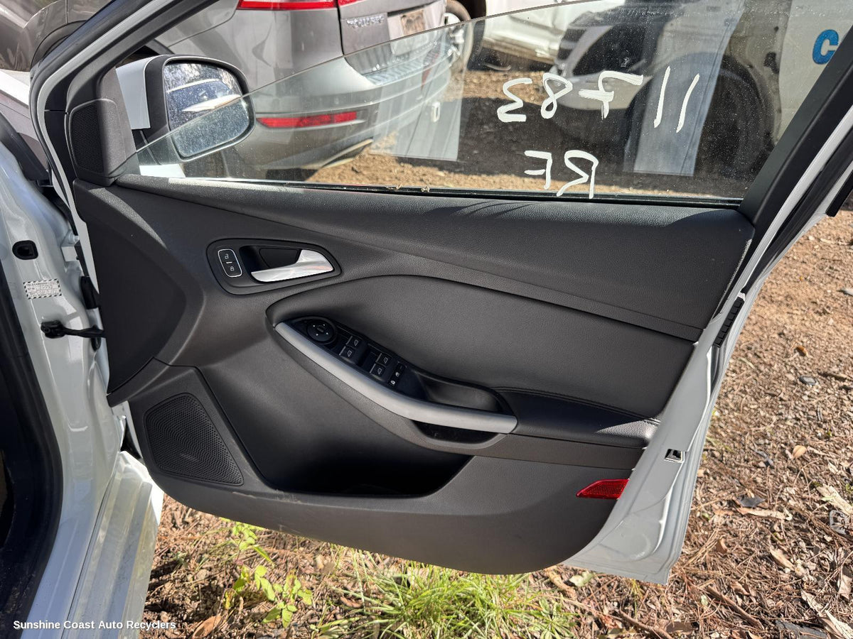 2014-2018 Ford Focus Pwr Dr Wind Switch