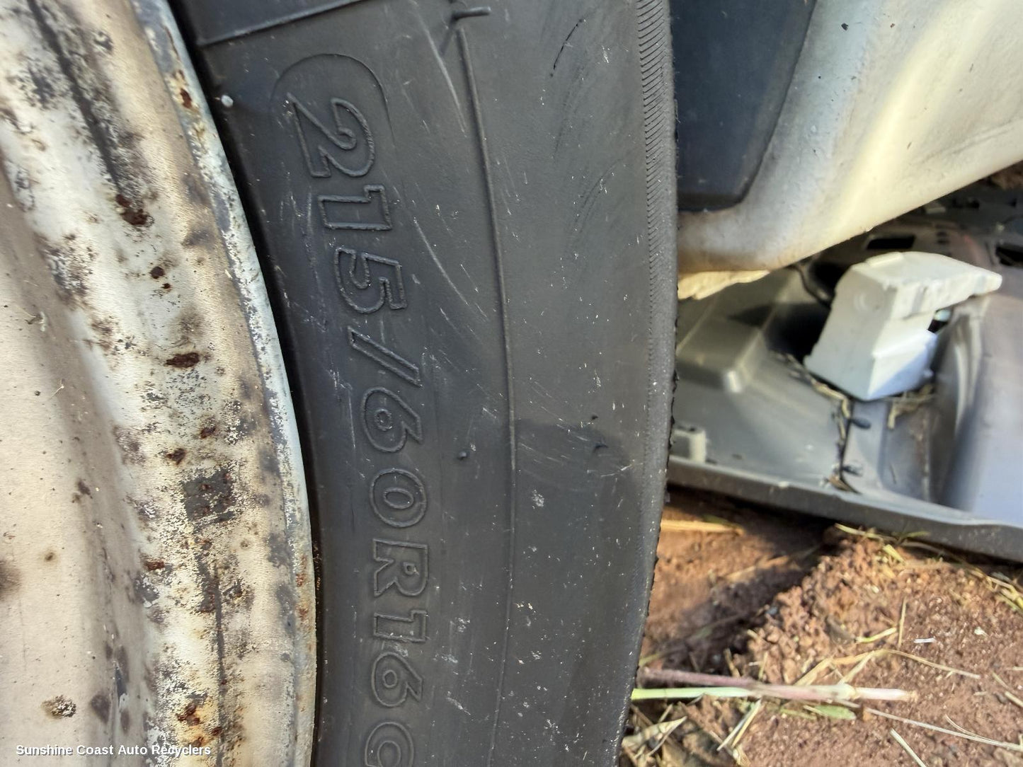 2008-2015 Peugeot Expert Tyre