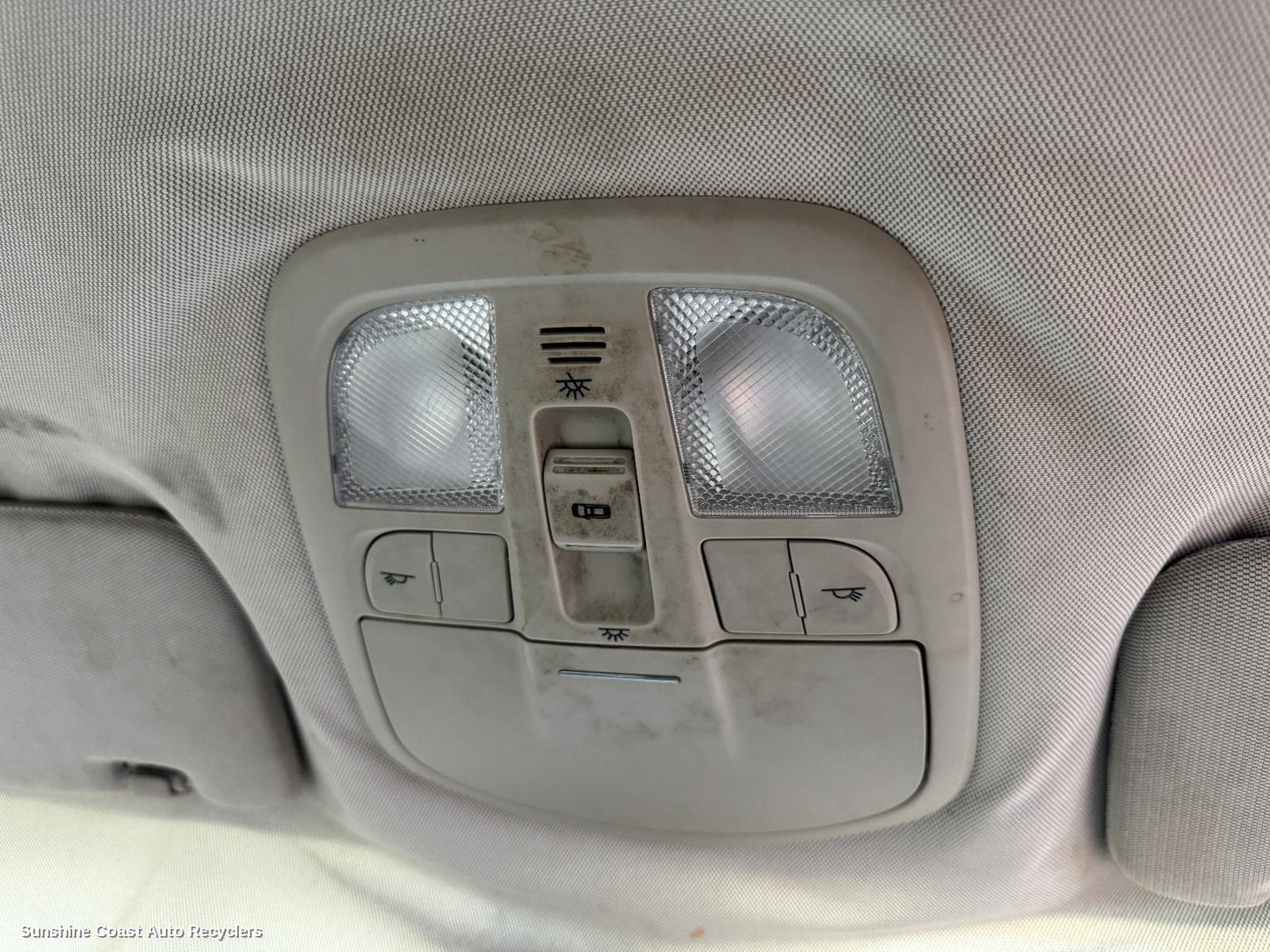 2016 Ldv G10 Courtesy Light