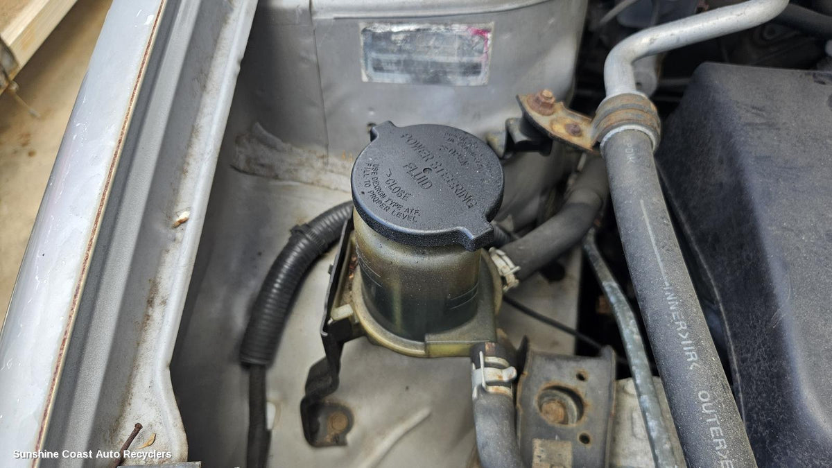 2001-2007 Toyota Corolla P S Reservoir
