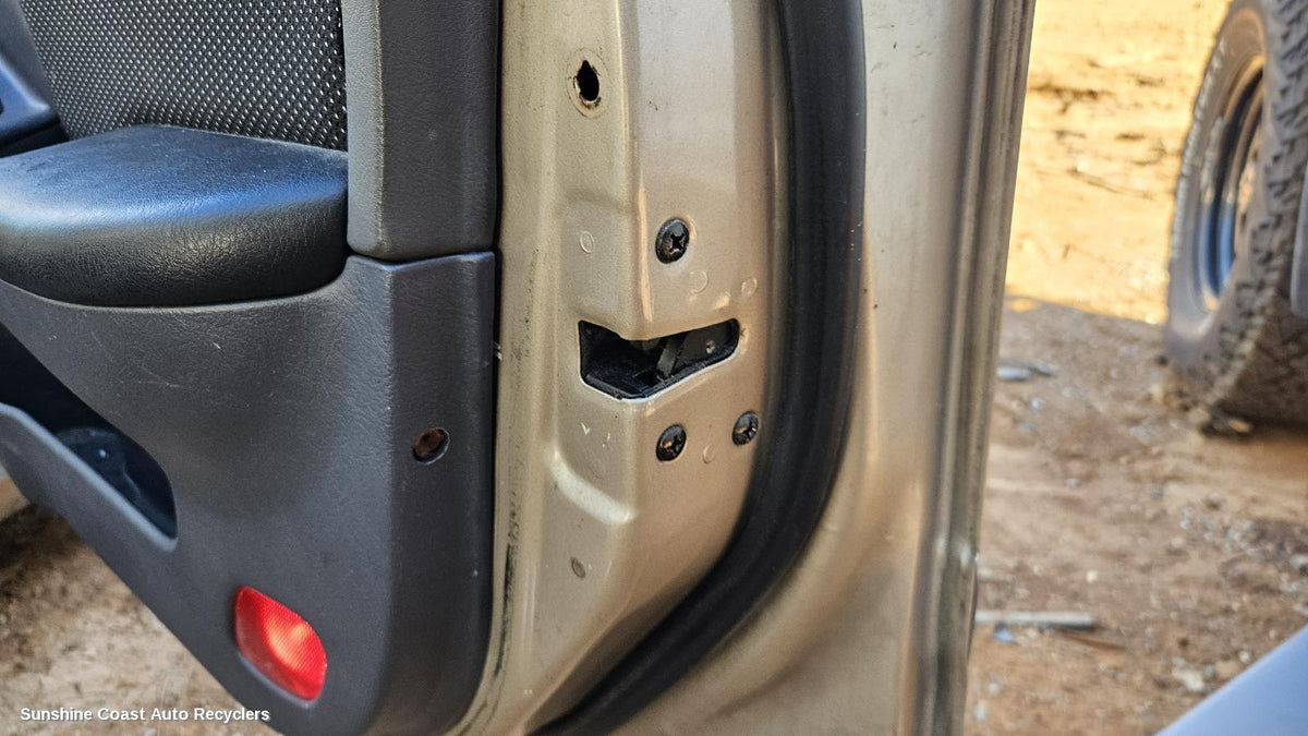 2000-2006 Hyundai Elantra Door Boot Gate Lock