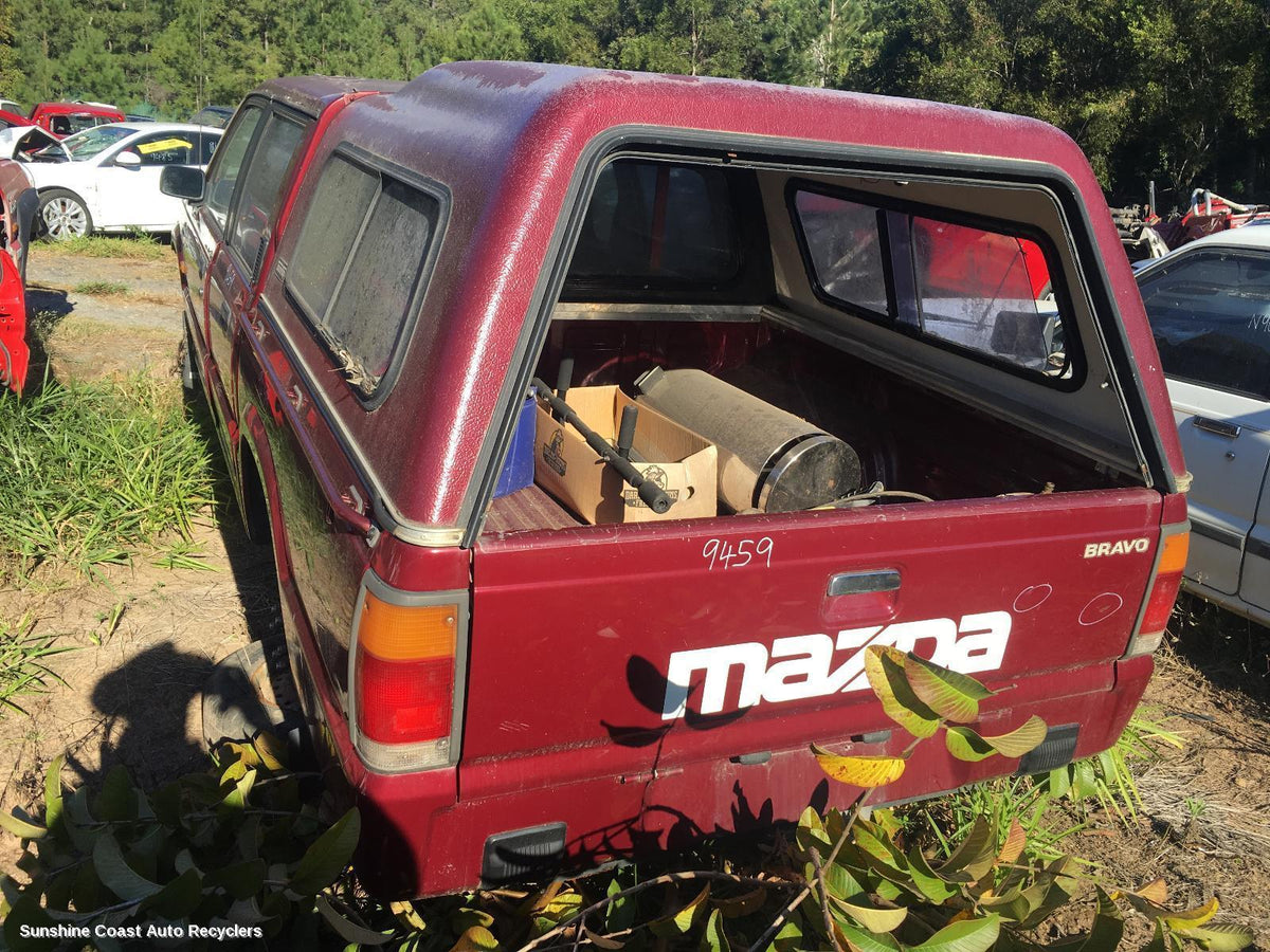 1991-1995 Mazda Bravo Radiator