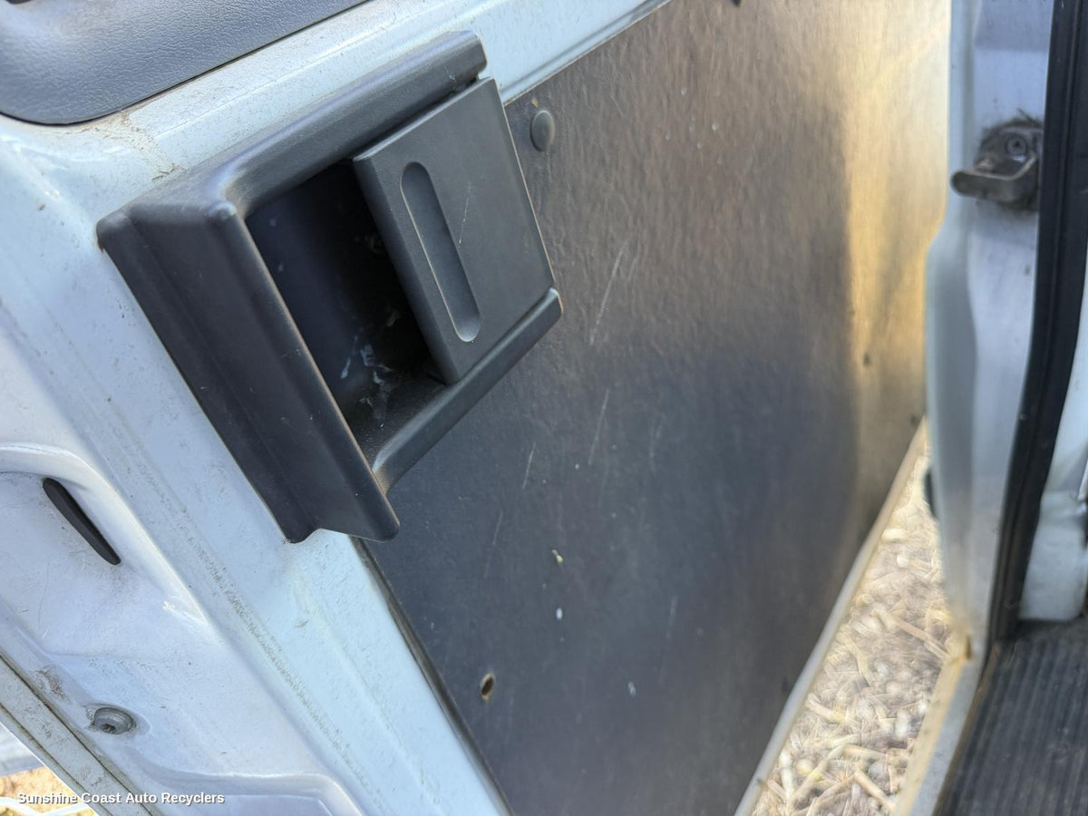 1998-2004 Mercedes Vito Door Handle