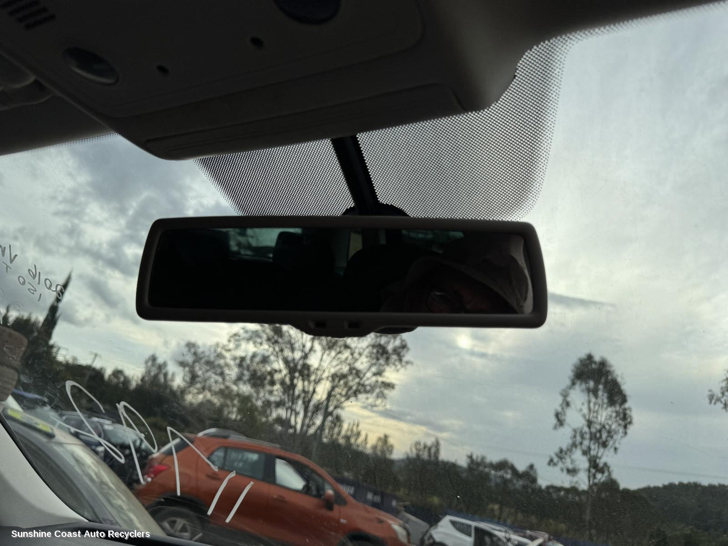 2010-2018 Volkswagen Touareg Interior Mirror