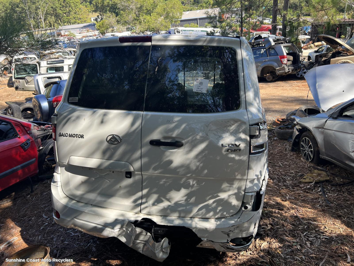 2015-2025 Ldv G10 Rear Garnish