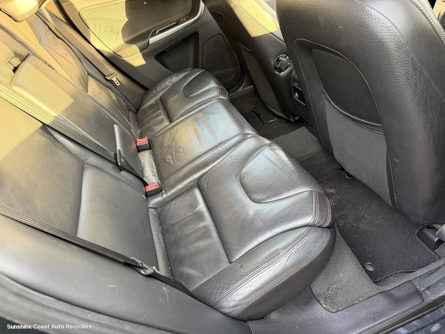 2009-2017 Volvo Xc60 Floor Mats