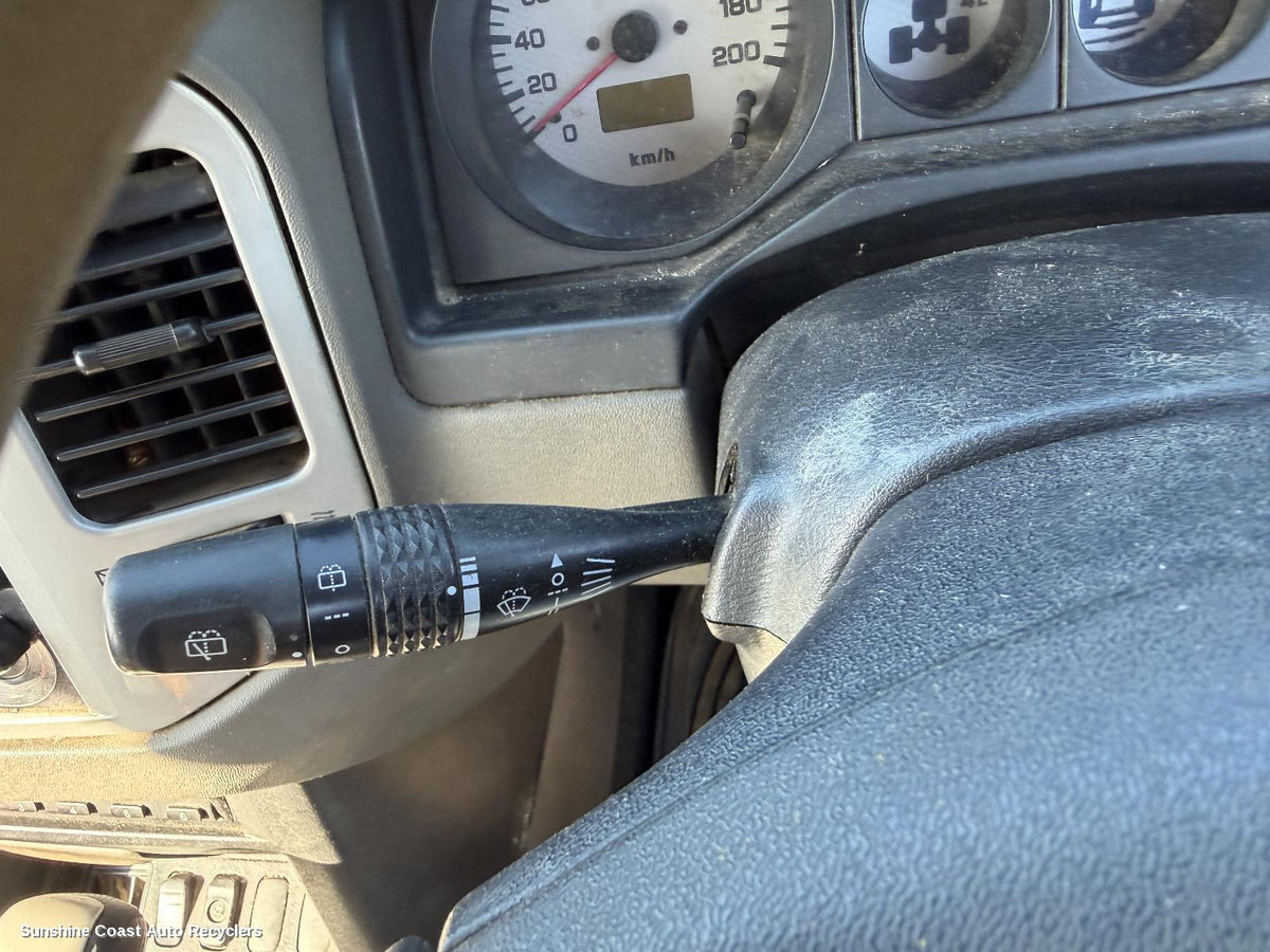 2000-2006 Mitsubishi Pajero Combination Switch