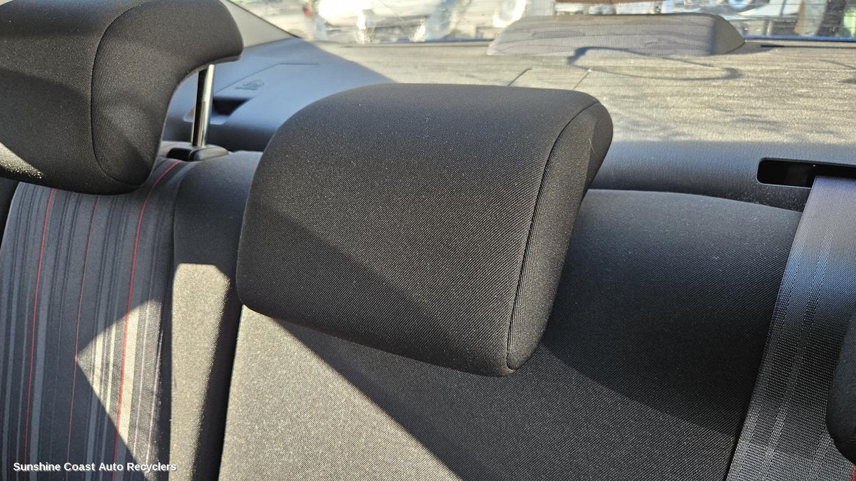 2014-2019 Mazda 2 Headrest