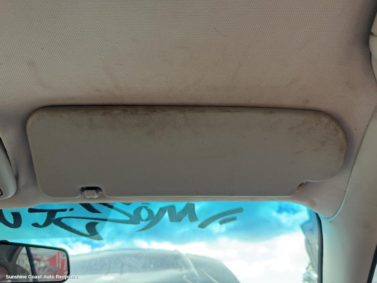 2002-2007 Holden Commodore Sunvisor